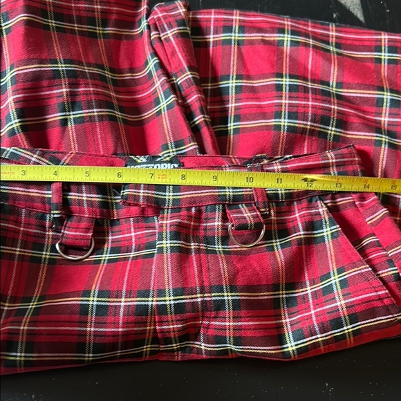 Hot Topic Plaid Jogger Pants High Rise Elastic Leg Red/Black Multicolor Sz 3 - Picture 8 of 9